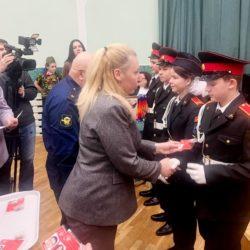 Мария Дробот приняла участие в церемонии присвоения школьному отряду «Юнармии» имени героя СВО